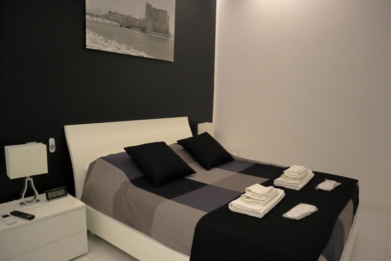 Rettifilo 201 Exclusive Rooms 나폴리 외부 사진